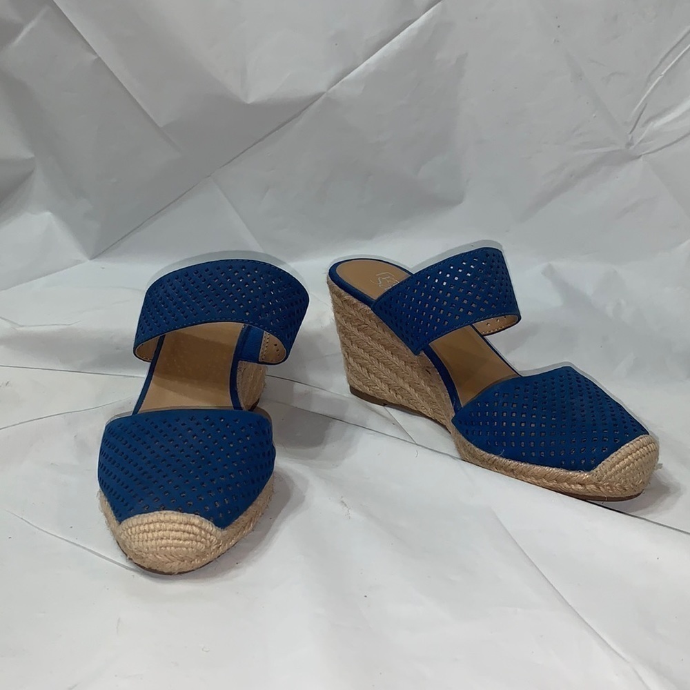 FRANCO Sarto Blue Perforated Leather Wedge Espadrilles Size 6